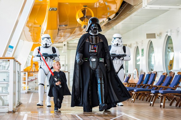 Grab your swimsuit & lightsaber, the Star Wars cruise is on it’s way!